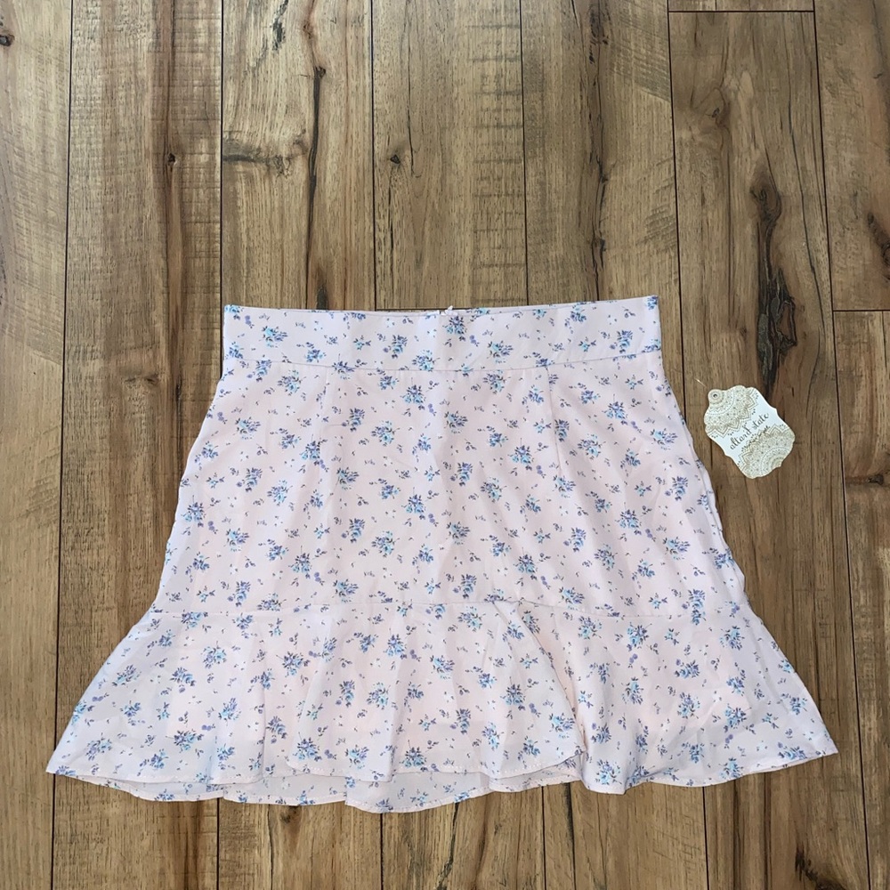 floral skirt - Picture 6 of 6